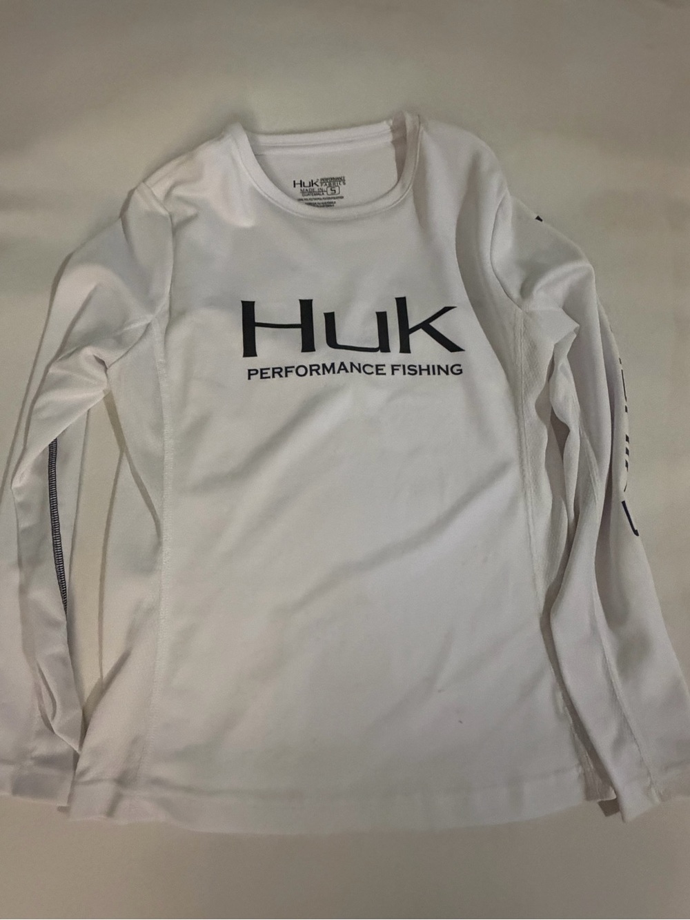 Huk White Long Sleeve Performance Fishing Rash Guard
